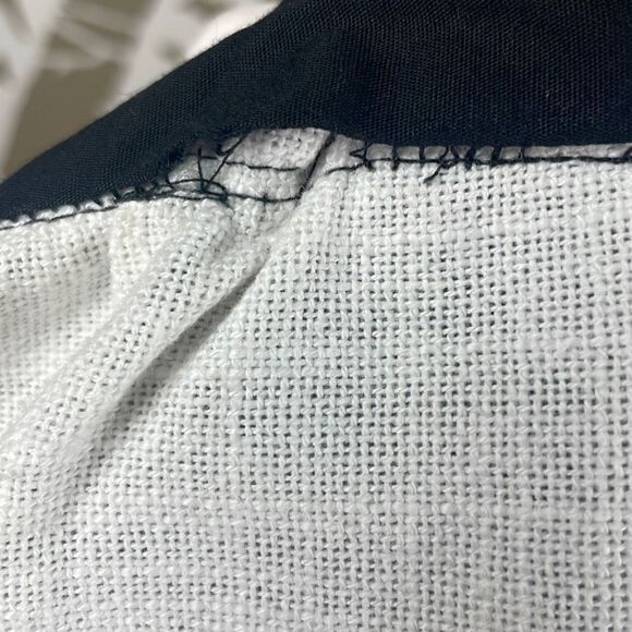 Max Studio Metallic Gold Ikat Printed Apron - Picture 9 of 12